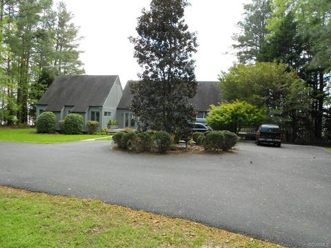 244 Ridge Rd, Hartfield, VA 23071 photo 13