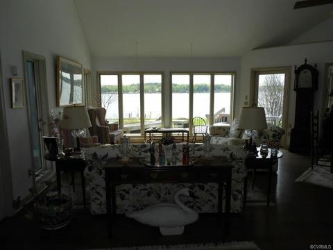 244 Ridge Rd, Hartfield, VA 23071 photo 8