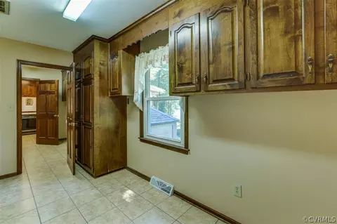 2807 Oxford Dr, Sutherland, VA 23885 photo 13