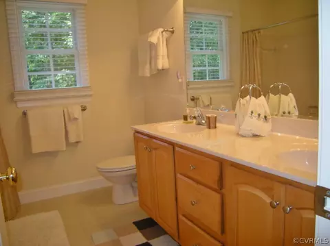 2828 Sandy Hills Dr, Sandy Hook, VA 23153 photo 17