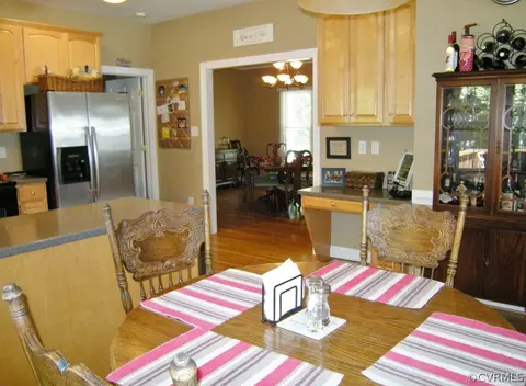 2828 Sandy Hills Dr, Sandy Hook, VA 23153 photo 6