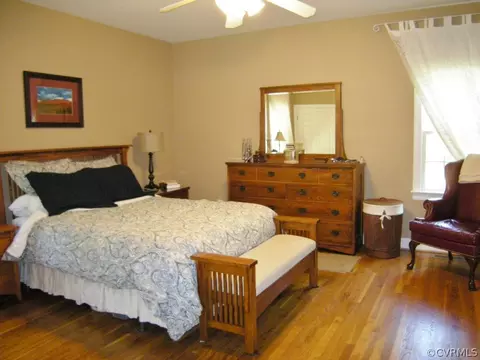 2828 Sandy Hills Dr, Sandy Hook, VA 23153 photo 10
