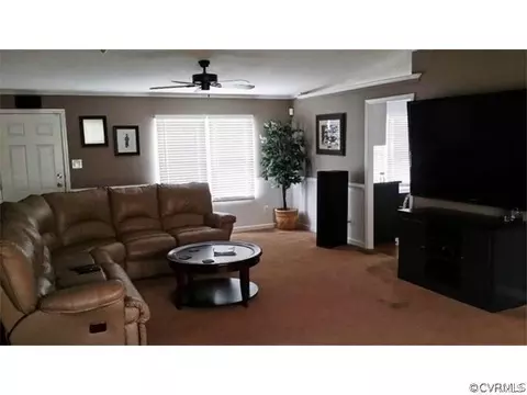 1173 Windmill, Warfield, VA 23889 photo 4