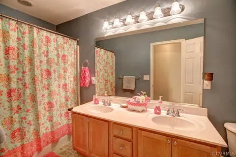 8317 E Harrison Ct, Fredericksburg, VA 22407 photo 17