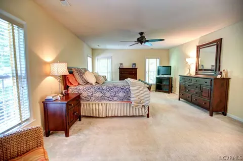 8317 E Harrison Ct, Fredericksburg, VA 22407 photo 13