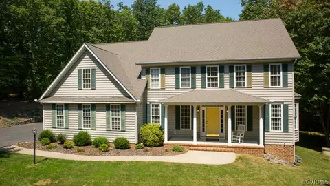 8317 E Harrison Ct, Fredericksburg, VA 22407 photo 1