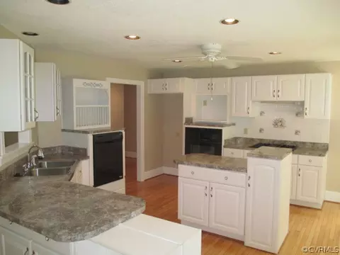 297 Mallard Dr, Hardyville, VA 23070 photo 7
