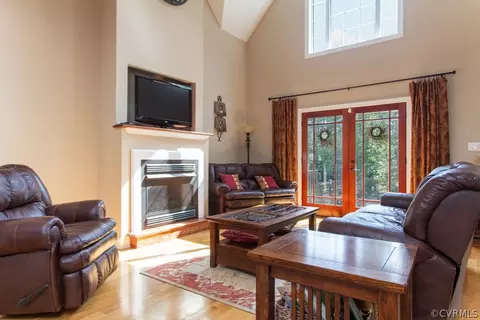 638 Daniel Rd, Blackstone, VA 23824 photo 9