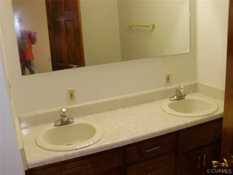 17110 Mckenney Ave, Dewitt, VA 23840 photo 11