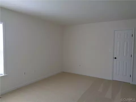 4901 Parrish Branch Rd, Midlothian, VA 23112 photo 9