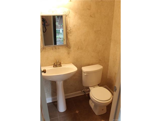 11806 S Briar Patch Dr #11806, Midlothian, VA 23113 photo 7