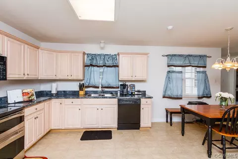 3924 Walmsley Blvd, Richmond, VA 23234 photo 7