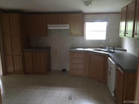 2012 Trivette Rd, Beaverdam, VA 23015 photo 3