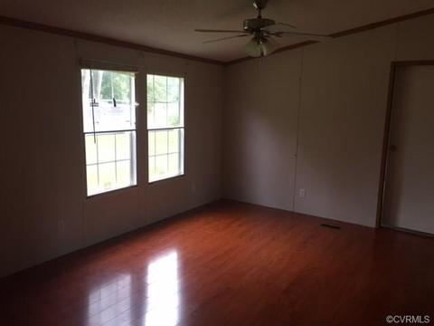 2012 Trivette Rd, Beaverdam, VA 23015 photo 2