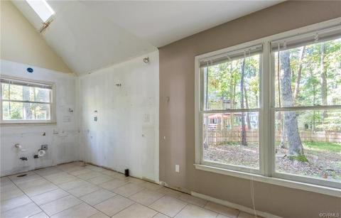 5806 Mill Spring Ln, Midlothian, VA 23112 photo 9