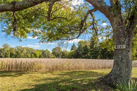 8484 Mcclellan Rd, Mechanicsville, VA 23111 photo 3