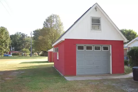 38 Maple Ln, Blackstone, VA 23824 photo 18