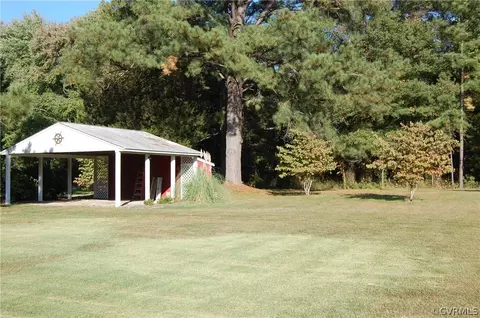 38 Maple Ln, Blackstone, VA 23824 photo 17