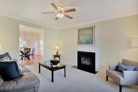 11319 Heidi Dr, Midlothian, VA 23112 photo 4