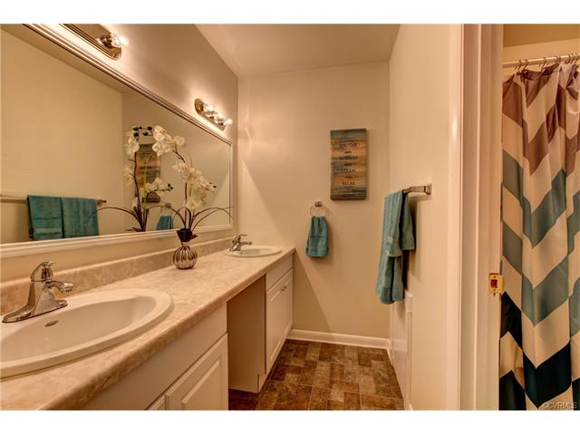 11602 E Briar Patch Dr #11602, Midlothian, VA 23113 photo 18