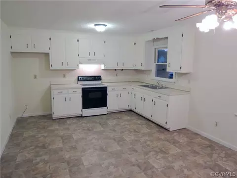 3487 Enos Rd, Gloucester, VA 23061 photo 3