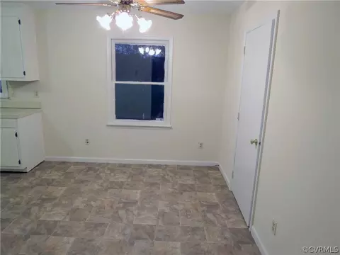 3487 Enos Rd, Gloucester, VA 23061 photo 4