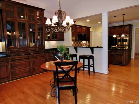 931 Roll Dr, Midlothian, VA 23114 photo 1