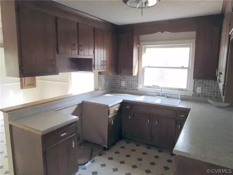 4491 Mallard Dr, Gloucester, VA 23061 photo 6