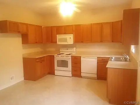 3104 Pinefields Dr, Henrico, VA 23231 photo 6
