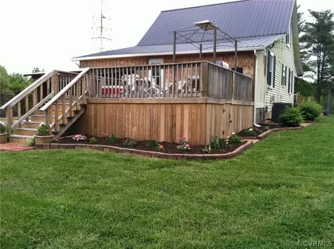867 E Court House Rd, Blackstone, VA 23824 photo 6