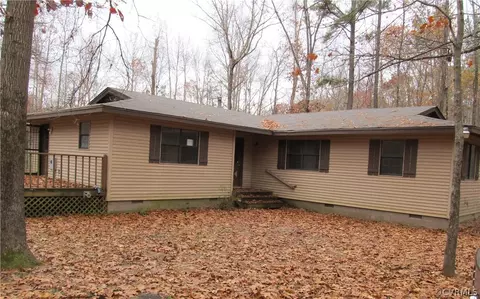 597 Pine Ln, King William, VA 23086 photo 1