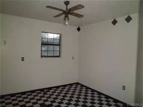 597 Pine Ln, King William, VA 23086 photo 6