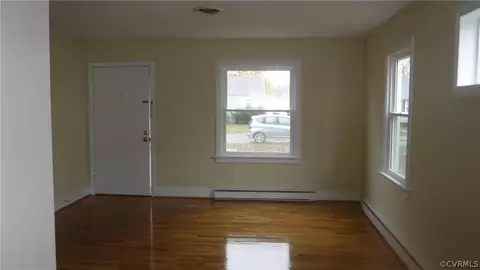 30 E Gray St, Sandston, VA 23150 photo 5