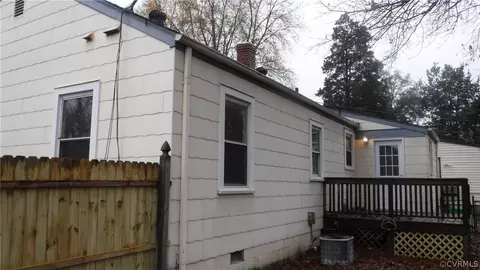 30 E Gray St, Sandston, VA 23150 photo 2