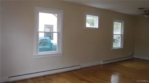 30 E Gray St, Sandston, VA 23150 photo 4