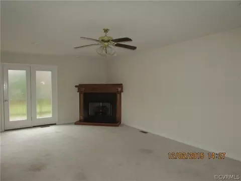 19915 Eugene Dr, Sutherland, VA 23885 photo 3