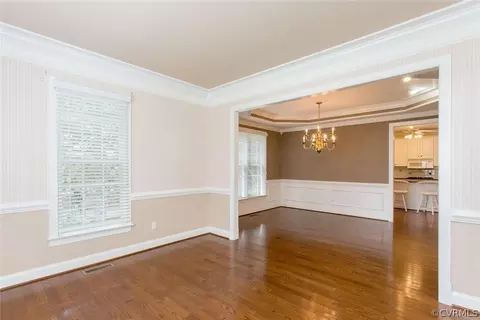 5702 Maple Brook Dr, Midlothian, VA 23112 photo 4