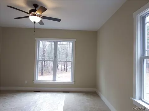 2078 Mccune Rd, Crewe, VA 23930 photo 6