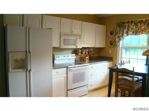 2766 Checketts Dr, Sandy Hook, VA 23153 photo 10