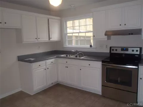 3219 Brookforest Rd, Midlothian, VA 23112 photo 6