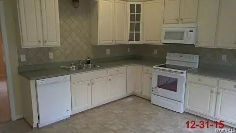 93 Eula Ct, Aylett, VA 23009 photo 4