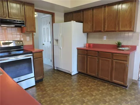 5810 Mill Spring Rd, Midlothian, VA 23112 photo 7
