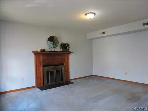 5810 Mill Spring Rd, Midlothian, VA 23112 photo 13