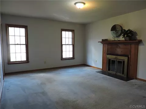 5810 Mill Spring Rd, Midlothian, VA 23112 photo 12