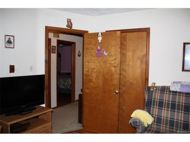 237 N Mapleleaf Ave, Henrico, VA 23075 photo 17