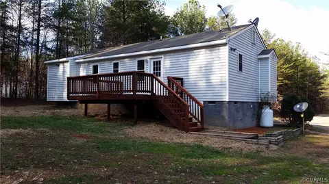 748 Eastham Rd, Bumpass, VA 23024 photo 2