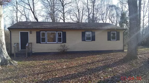 6731 Cherry Rd, Quinton, VA 23141 photo 1