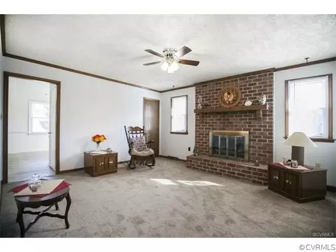 3703 Chesdin Blvd, Sutherland, VA 23885 photo 2