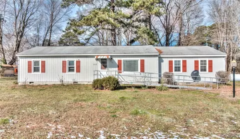 146 Benson Rd, Weems, VA 22576 photo 1