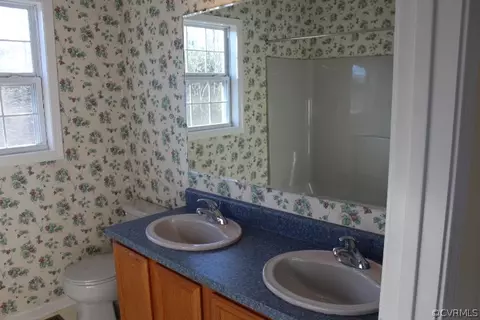36 Thomas Rd, Dillwyn, VA 23936 photo 7